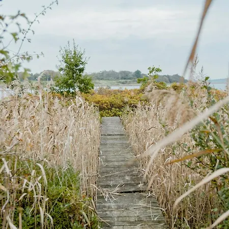 Holiday home Cozy With Forest And Fjord Views Roslev